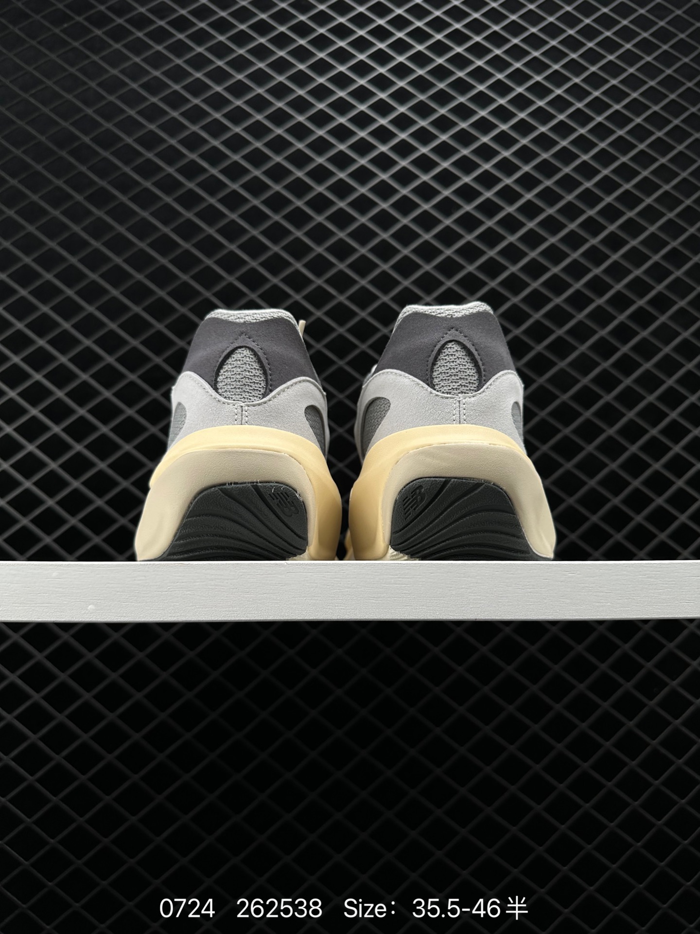 New Balance Warped Runner